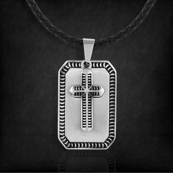 Montana Silversmiths Other - Montana Silversmiths Men's Striking Edge Cross Dog Tag Necklace - Retail $70 NEW